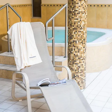 Jantar & By Zdrojowa Otel 3*