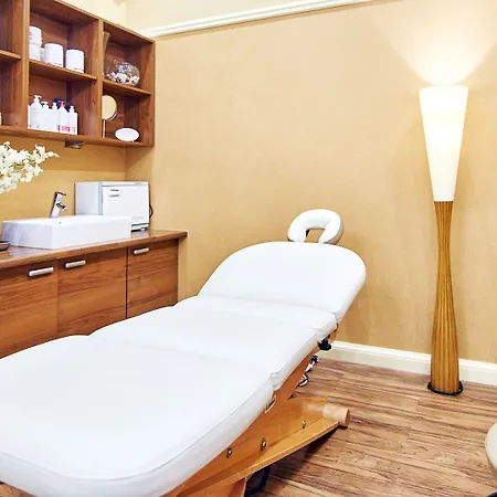 Otel Jantar & By Zdrojowa 3*