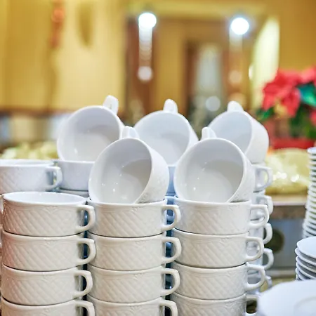 Otel Jantar & By Zdrojowa 3*