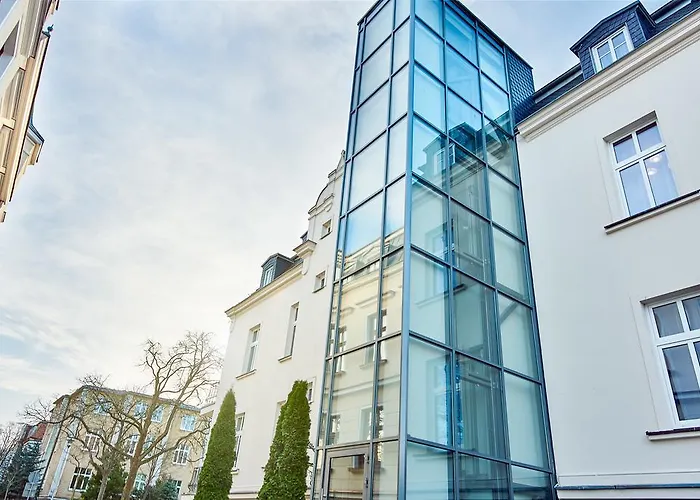 Hotel Jantar & By Zdrojowa 3*