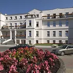 فندق Jantar & By Zdrojowa 3*