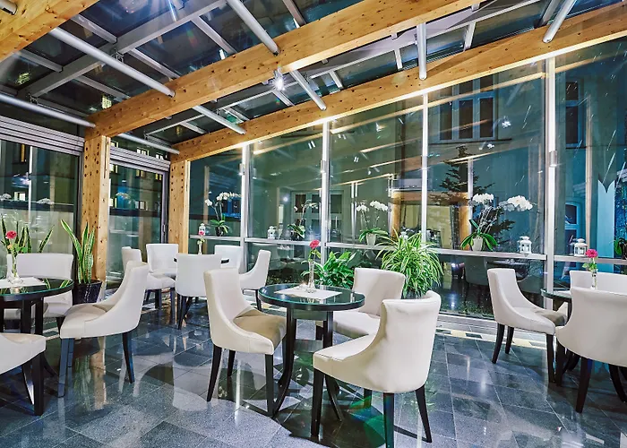 Jantar & By Zdrojowa 3*